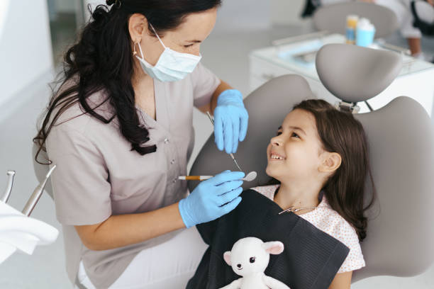 Best Emergency Tooth Extraction in Wedgefield, SC